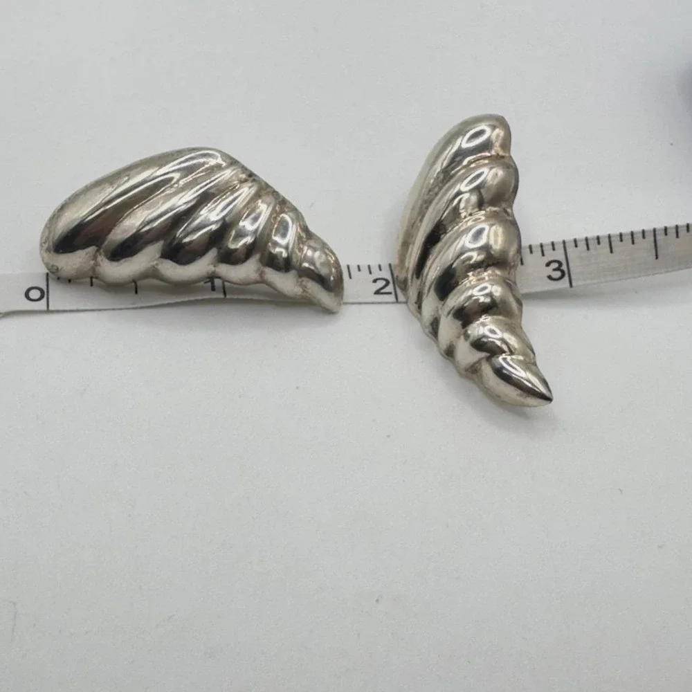 Vintage Sterling Silver Earrings Pierced Puffy Shell Modernist Style 1.75 In 80s